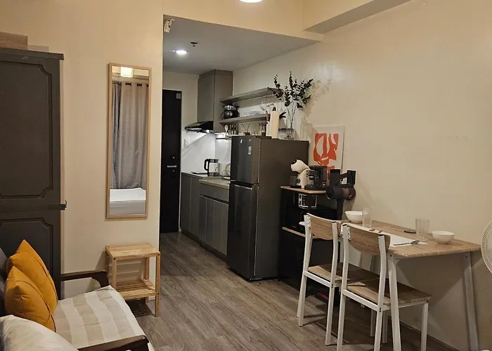 Here At The Median Near It Park Lägenhet Cebu
